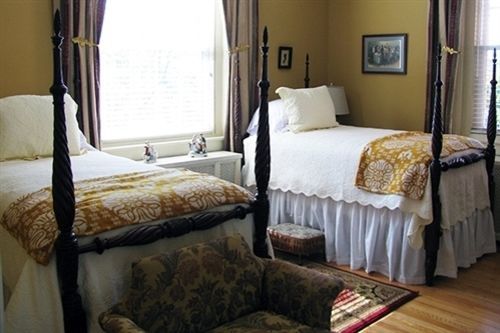 Hill Crest Bed & Breakfast Clifton Forge ภายนอก รูปภาพ